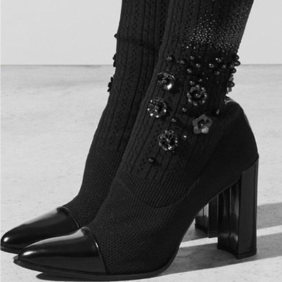 Stuart Weizmann tall embellished sock bootie - Picture 1 of 7